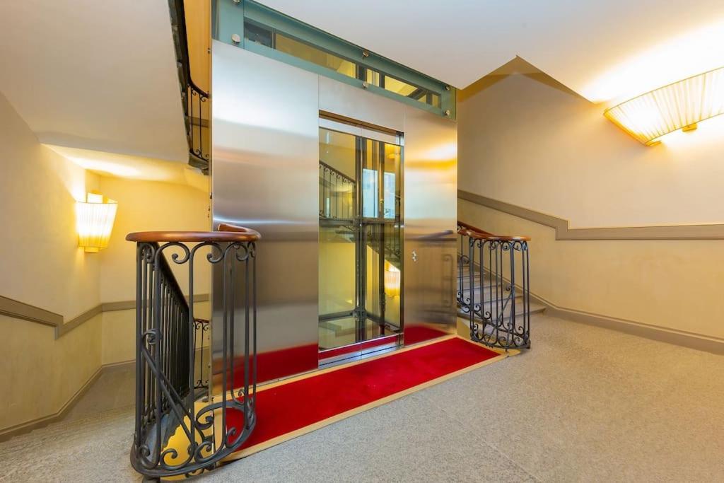 טורינו Splendido Appartamento In Piazza San Carlo מראה חיצוני תמונה