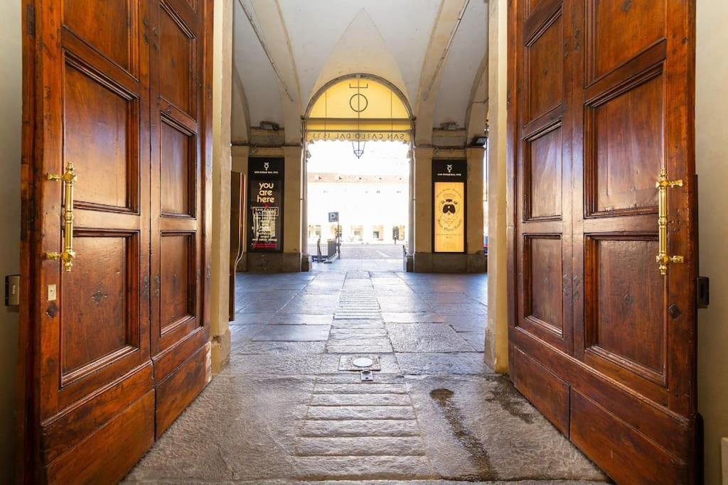 טורינו Splendido Appartamento In Piazza San Carlo מראה חיצוני תמונה